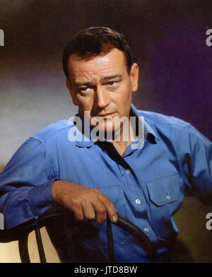 JOHN WAYNE (1907-1979) acteur américain de 1965 Banque D'Images