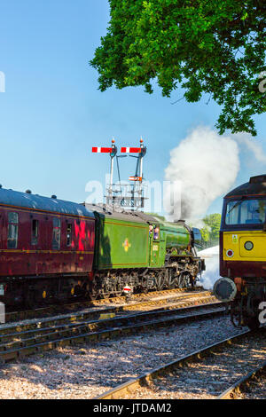 Le monde célèbre ex-LNER locomotive à vapeur no.60103 'Flying Scotsman' à l'Ouest sur les Évêques Lydeard Fer Somerset, England, UK Banque D'Images