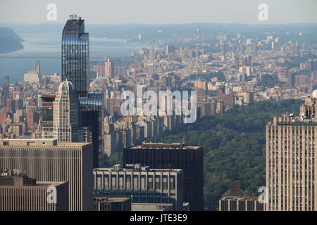 Upper East Side, vue du Rockefeller Center Banque D'Images