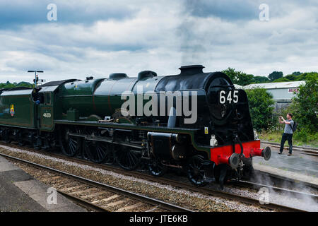 Le Train à vapeur Royal écossais prend ses passagers à par la gare, St Austell, Cornwall. Éditorial, 06/08/2017, Banque D'Images