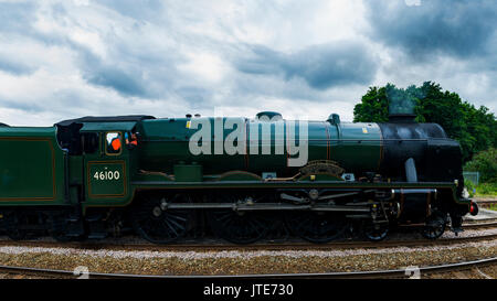 Le Train à vapeur Royal écossais prend ses passagers à par la gare, St Austell, Cornwall. Éditorial, 06/08/2017, Banque D'Images