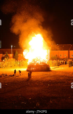 Belfast, Irlande du Nord. 09Th Aug 2017. Un Anti-Internment au feu les marchés de Belfast s'est déroulé dans le calme après une journée ou l'émeute le jour précédent quand le même feu avaient été enlevés. Belfast : UK : 09 août Crédit : Mark Winter/Alamy Live News Banque D'Images