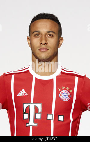 Bundesliga allemande, photocall officiel FC Bayern Munich pour la saison 2017/18 à Munich, Allemagne : Thiago. Foto : Peter Kneffel/dpa | conditions dans le monde entier Banque D'Images