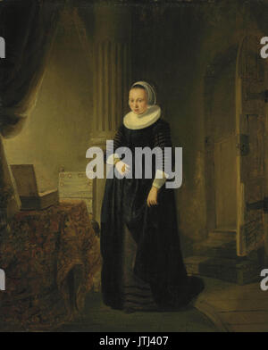 Cercle d'une jeune femme dans un intérieur d5567068g Banque D'Images