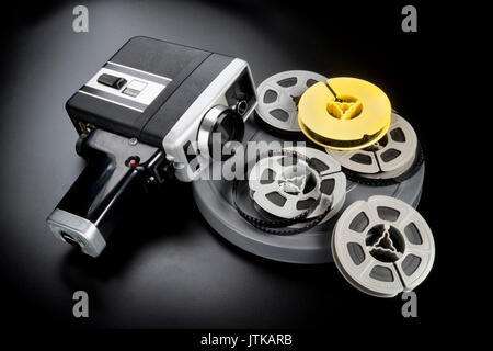 Appareil photo et film 8mm bobines de films. Banque D'Images