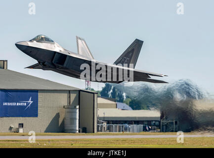 Lockheed Martin F-22A Raptor Demo USAF au Royal International Air Tattoo Banque D'Images