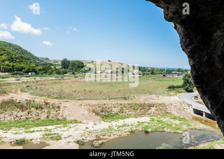 Voir à partir de la grotte en incegiz Catalca,Istanbul,Turquie.TURQUIE, ISTANBUL,30 JUILLET 2017 Banque D'Images