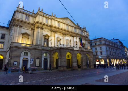 L'Italie, Lombardie, Milan, Teatro alla Scala Banque D'Images