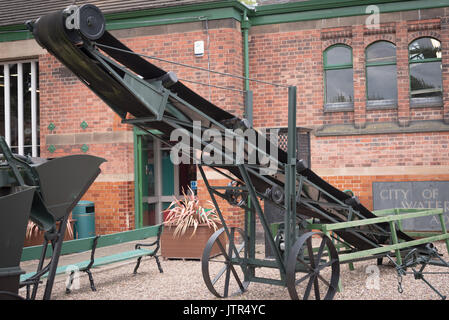 Ruston bucyrus 52b-type pelle à vapeur à la station de pompage de l'abbaye est le musée de la science et de la technologie à Leicester Banque D'Images