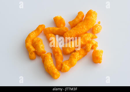 Cheezies, une marque de fromage bouffées Snack food fabriqués et vendus au Canada par W.T. Hawkins Ltd. Banque D'Images