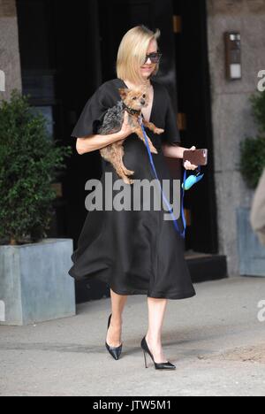 New York, NY, USA. 10 août, 2017. Dehors et environ pour la célébrité Candids - THU, New York, NY 10 août 2017. Credit : Kristin Callahan/Everett Collection/Alamy Live News Banque D'Images