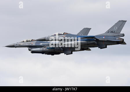 F-16 de la Royal Netherlands Air Force. Dutch General Dynamics F-16AM Fighting Falcon jets Banque D'Images