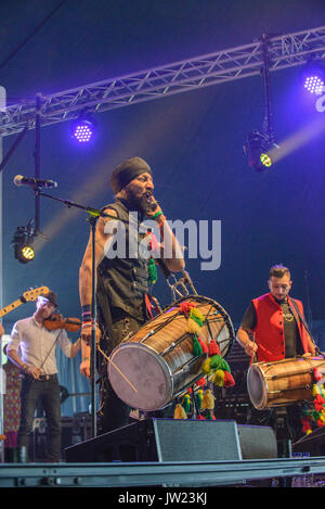 Dhol Foundation au 2017 Wickham Music Festival Banque D'Images