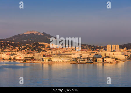 Lever du soleil à Toulon, La Seyne-sur-Mer. France Banque D'Images