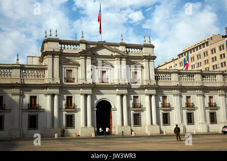 En dehors des gardiens de la Moneda (Palais présidentiel), Plaza de la Constitución, Santiago, Chili, Amérique du Sud Banque D'Images