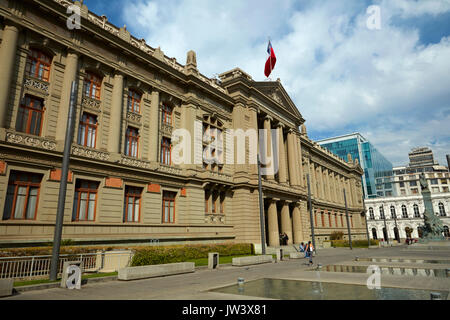 Le Palacio de los tribunales de justicia de Santiago, Plaza Montt-Varas, Santiago, Chili, Amérique du Sud Banque D'Images