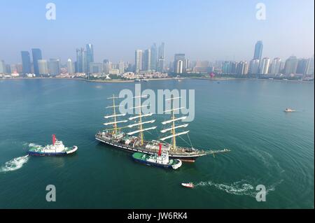 Qingdao, Chine. 11 août, 2017. Voilier russe Pallada ajoute du brillant à Qingdao et Semaine internationale de la voile à Qingdao, Festival de l'océan à l'est de la Chine La province du Shandong, le 11 août, 2017. Pallada est l'un des plus grands voilier dans le monde. Crédit : SIPA Asie/ZUMA/Alamy Fil Live News Banque D'Images