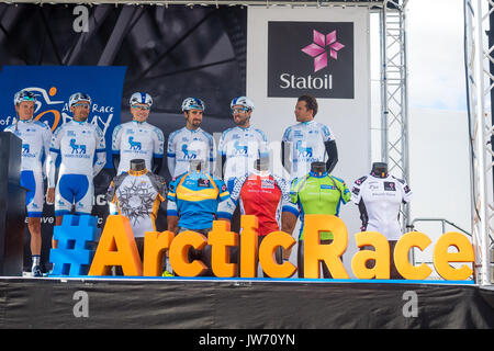 Photo à partir de l'Arctique des Noway annuel. Une compétition cycliste sur 4 jours dans la partie nord de la Norvège. Les cyclistes du monde entier en pro, continental et des équipes d'amateurs en compétition chaque année. Banque D'Images