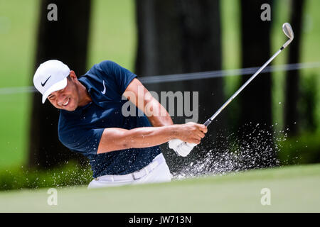 Charlotte, NC, USA.. 11 août, 2017. Jhonattan Vegas golfeur pendant le championnat de la PGA, le vendredi 11 août 2017 à Quail Hollow à Charlotte, NC. Jacob Kupferman/CSM/Alamy Live News Banque D'Images