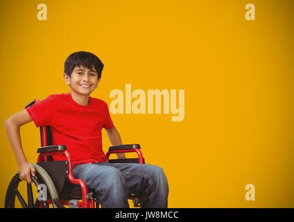 Composite numérique des personnes handicapées en fauteuil roulant garçon à fond jaune Banque D'Images
