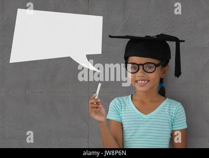 Digital composite of Student girl with speech bubble contre l'arrière-plan gris Banque D'Images