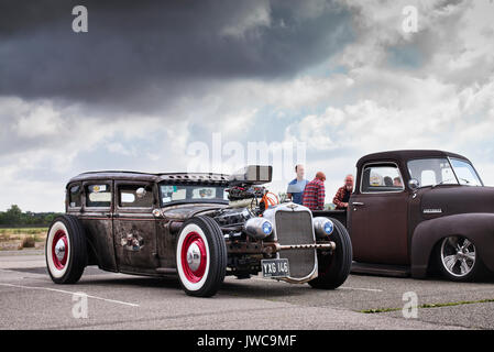 1931 Ford a chuté et haché de la tige de rat custom car à une Amérique car show. L'Essex. UK Banque D'Images