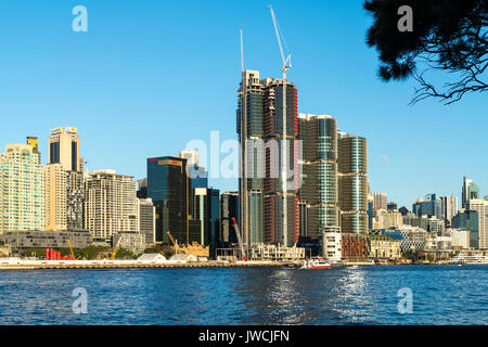 Sydney, Australie des bâtiments de la ville vue sur le port de Balmain Banque D'Images