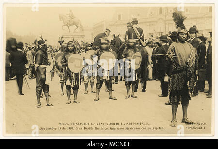 Guerriers mexicains avec leur capitaine - troupes de la frontière canado-américaine et la Révolution Mexicaine Banque D'Images