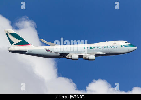 Cathay Pacific Airways Cargo Boeing 747-467F/ER-SCD B-LID au départ de l'Aéroport International de Melbourne. Banque D'Images