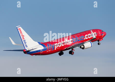 Blue Pacific Airlines (Virgin Australia Airlines) Boeing 737 qui a décollé de l'aéroport de Sydney. Banque D'Images