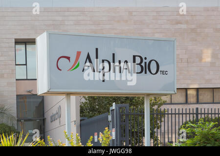 Le 11 août 2017. Alpha-Bio Tec le siège social mondial est situé à Petah Tikva Israël. Banque D'Images