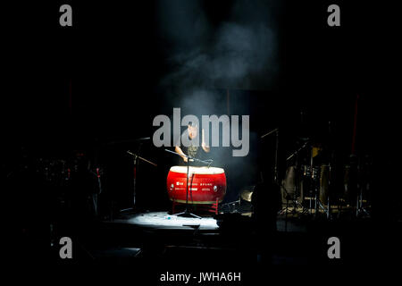 Pula, Croatie 11e Août, 2017 Li Zhihui band joue à Pula, Croatie lors du festival de la soie rencontrez Chine Crédit : Marco Ciccolella/Alamy Live News Banque D'Images