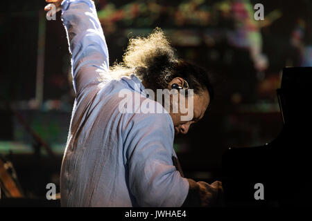 Pula, Croatie 11e Août, 2017 Li Zhihui band joue à Pula, Croatie lors du festival de la soie rencontrez Chine Crédit : Marco Ciccolella/Alamy Live News Banque D'Images