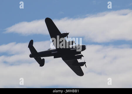 Blackpool Lancashire, Royaume-Uni. 12Th Aug 2017. Battle of Britain Memorial Lancaster Vols Crédit : David Billinge/Alamy Live News Banque D'Images