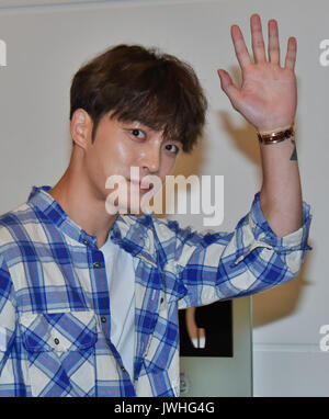 Jae-Joong, JYJ, Août 12, 2017, Tokyo, Japon : chanteur coréen Kim Jae-Joong de JYJ arrive à l'Aéroport International de Tokyo à Tokyo, Japon, le 12 août 2017. Credit : AFLO/Alamy Live News Banque D'Images