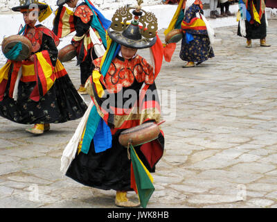 Chapeau noir,la danse du tambour Tsechu Paro,Festival,Bhoutan Banque D'Images