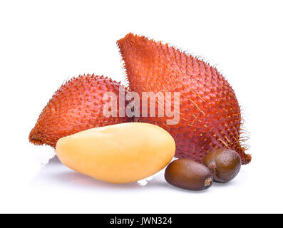 Salak salacca zalacca,fruit isolé sur fond blanc Banque D'Images