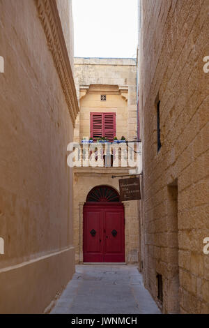 MDINA, MALTE - 30 août, 2016 : ruelles médiévales de la vieille ville dans la rue Banque D'Images