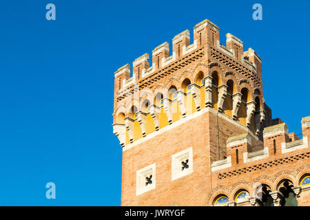 Palazzo aldobrandeschi (Palazzo della provincia) dans le centre-ville de Grosseto, Italie Banque D'Images