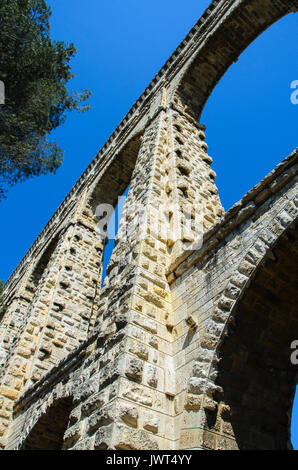 VENTABREN, AQUEDUC DE ROQUEFAVOR, BDR FRANCE 13 Banque D'Images