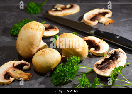 Être prêt à manger des champignons Banque D'Images