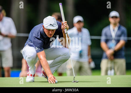 Charlotte, NC, USA.. 13 août, 2017. Au cours de l'Dechambeau Bryson golfeur PGA Championship le dimanche 13 août 2017 à Quail Hollow à Charlotte, NC. Jacob Kupferman/CSM/Alamy Live News Banque D'Images