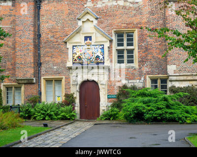 King's Manor actuellement occupé par l'Université de York, le logement le Département de l'archéologie et les centres pour les études médiévales et 18e siècle Banque D'Images