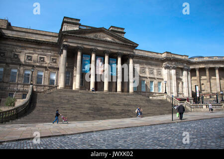 Le World Museum Liverpool et la Bibliothèque Centrale William Brown St Liverpool Merseyside England Banque D'Images