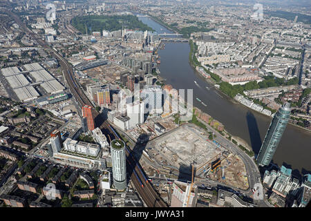 Vue aérienne de l'Elms neuf nouveau développement à Battersea, Londres SW11, UK Banque D'Images