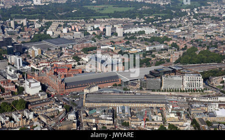 Vue aérienne de St Pancras et Kings Cross gares, Londres, Royaume-Uni Banque D'Images