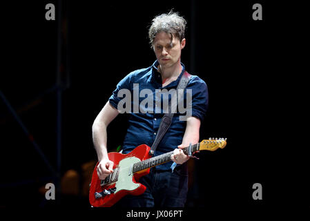 VALENCIA, Espagne - JUIN 10 : Henri Salvador (band) produisent en concert au Festival de les Arts le 10 juin 2016 à Valence, en Espagne. Banque D'Images