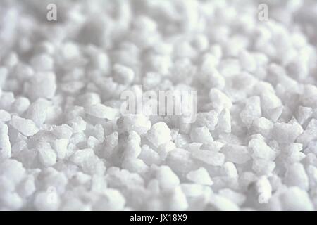 Un plan macro extrême d'un blanc clair des cristaux de sel. Banque D'Images