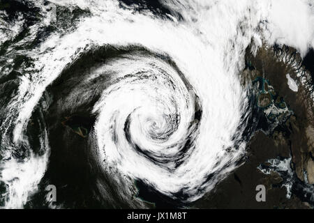 Cyclone - vue depuis l'espace. Éléments de cette image sont meublées par la NASA Banque D'Images