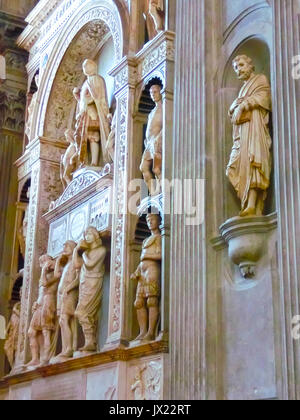 Venise, Italie - 10 mai 2014 : Détail de sculpture à l'intérieur de la Scuola Grande di San Giovanni Evangelista à Venise Banque D'Images